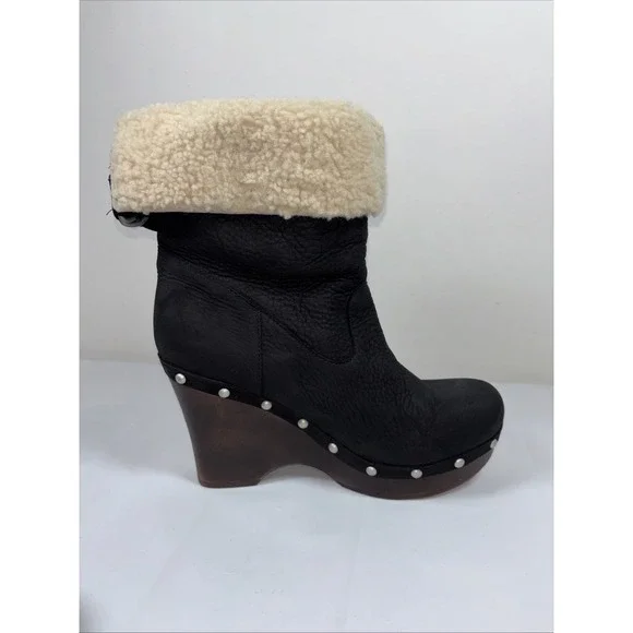 UGG Women 7 Carnegie Shearling Winter Ankle Boot Wedge 1001317 Nubuck Black Stud - Picture 7 of 15